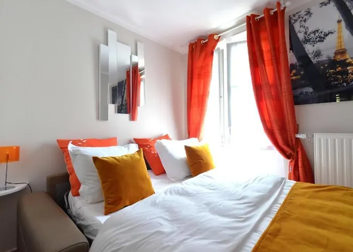 Orange Paris Disneyland